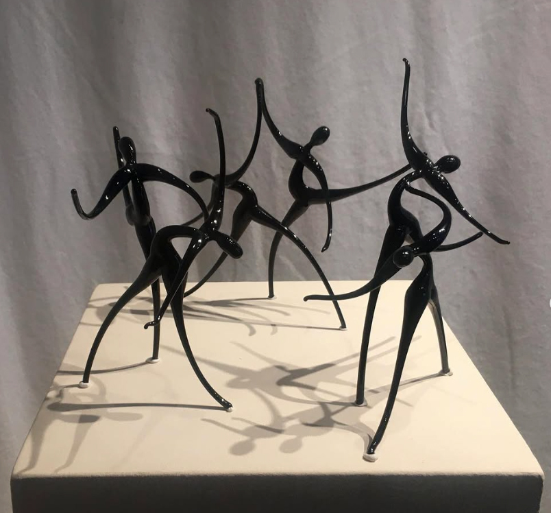 Der Tanz Tanzende Glasfiguren